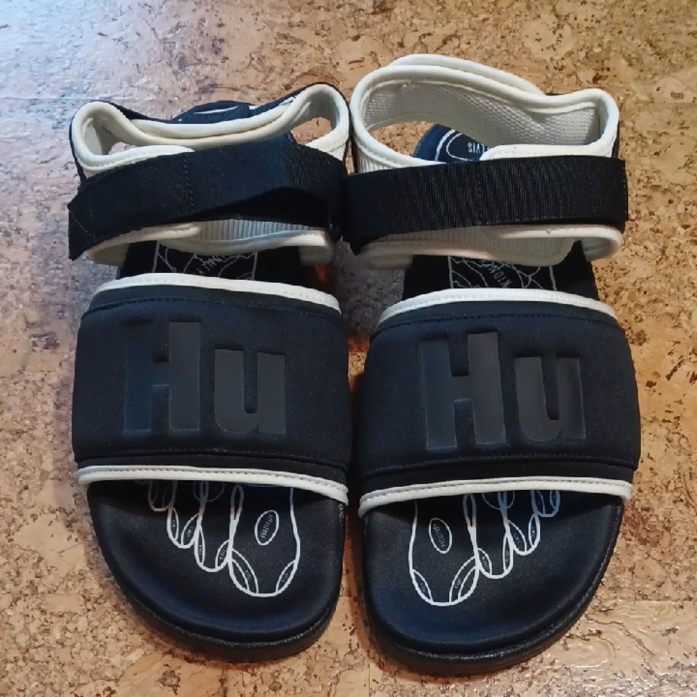 Adidas Men's Pharrell Williams Hu Adilette Sandals Size 10 NEW